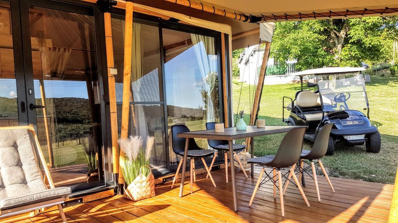 Palos Resort Zalacsány Екстериор снимка