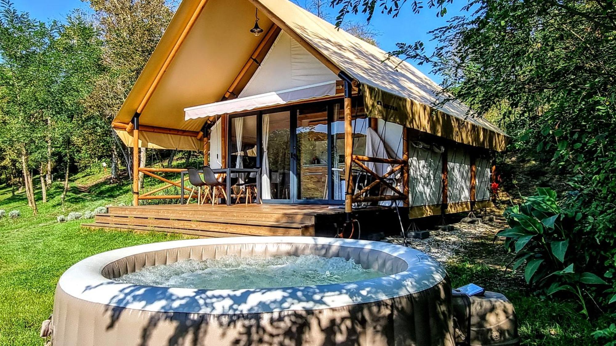 Palos Resort Zalacsány Екстериор снимка