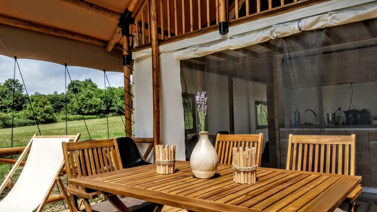 Palos Resort Zalacsány Екстериор снимка